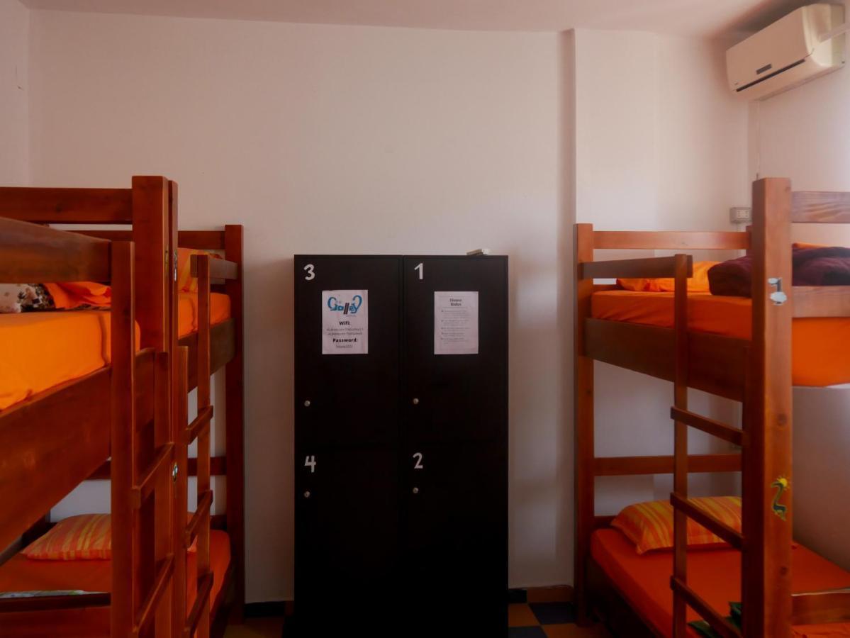 The Galley Party Hostel Shkoder Exterior photo